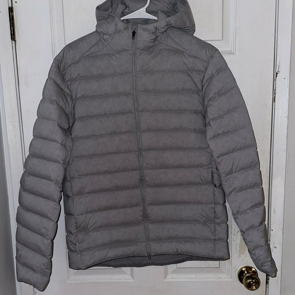 lululemon athletica Other - Lululemon Grey Puffer Down Jacket Men's Size M